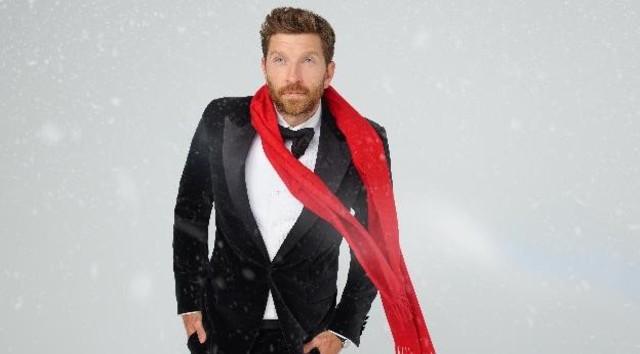 Brett Eldredge will become “Mr. Christmas” with new holiday album