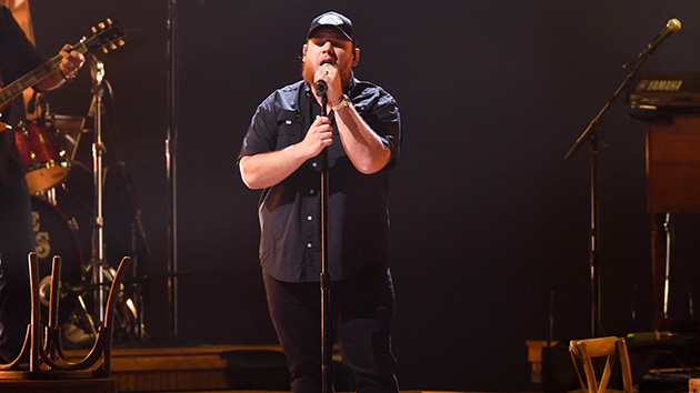 Luke Combs feels a sense of responsibility to “expand the influence” of country music