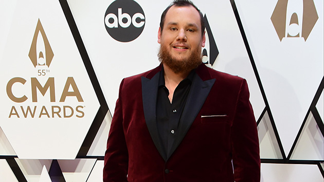 Luke Combs is an advocate for amateur fishers in 'Jimmy Kimmel Live!' ﻿skit